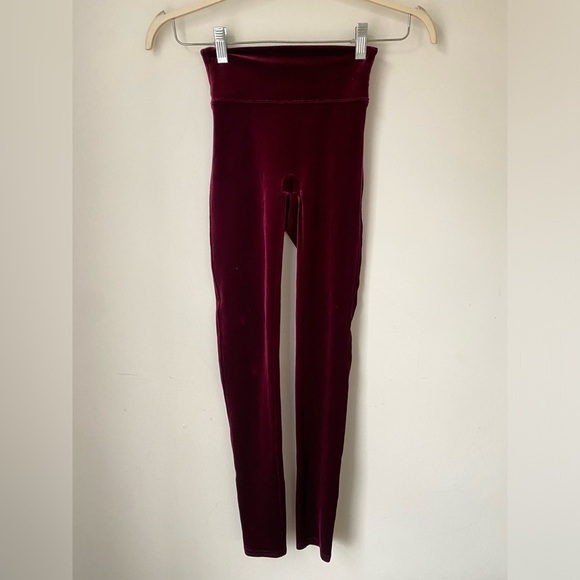 Spanx Leggings Women’s XS Velvet Legging Rich Burgundy Red Shapewear Stretch - Picture 5 of 11